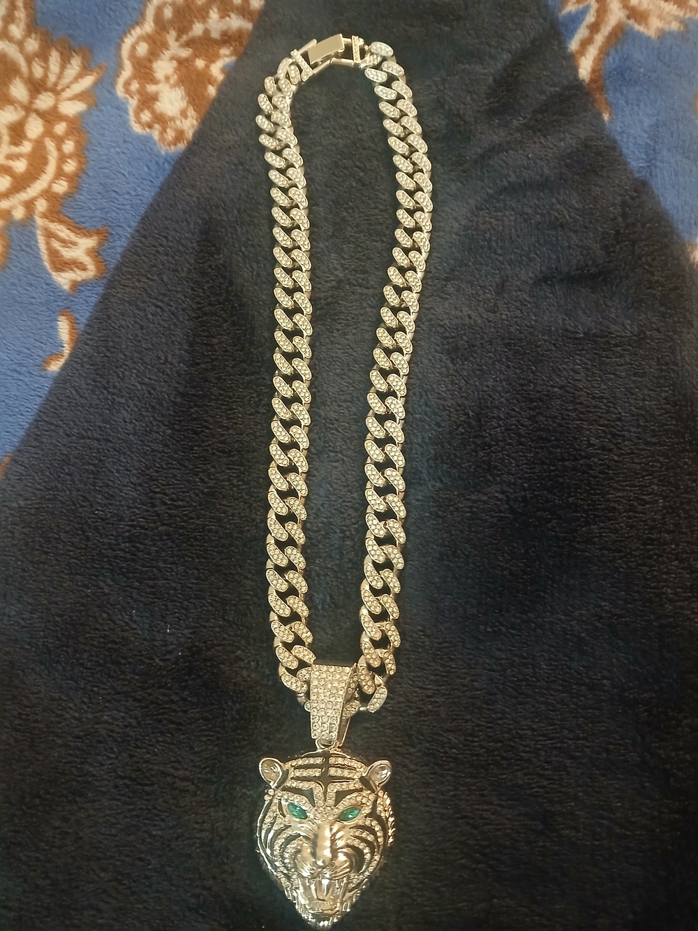 Gold Tiger Head Pendant Necklace